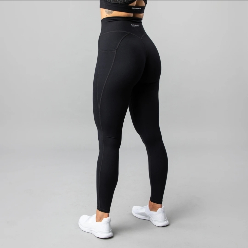Alphalete-Alphalux Leggings